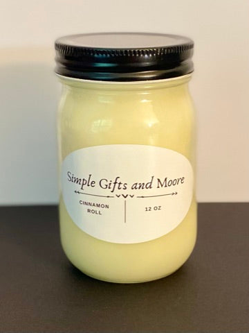 Cinnamon Roll Candle